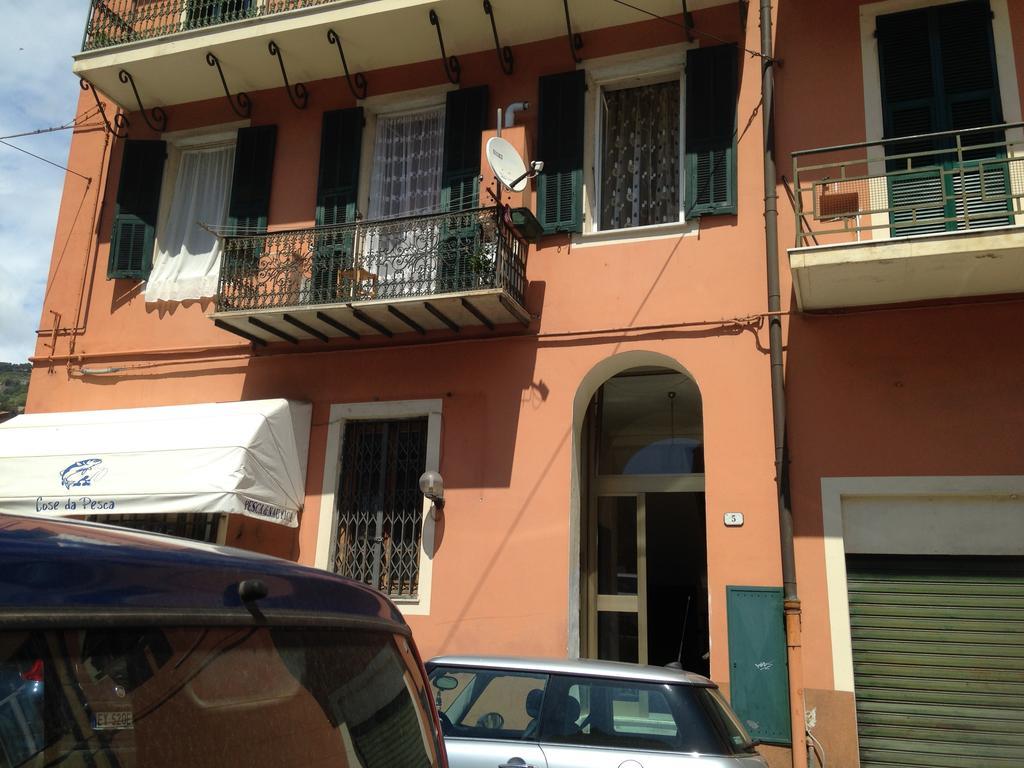 Ferienwohnung Casa Vacanza "Marina San Giuseppe" Ventimiglia Exterior foto