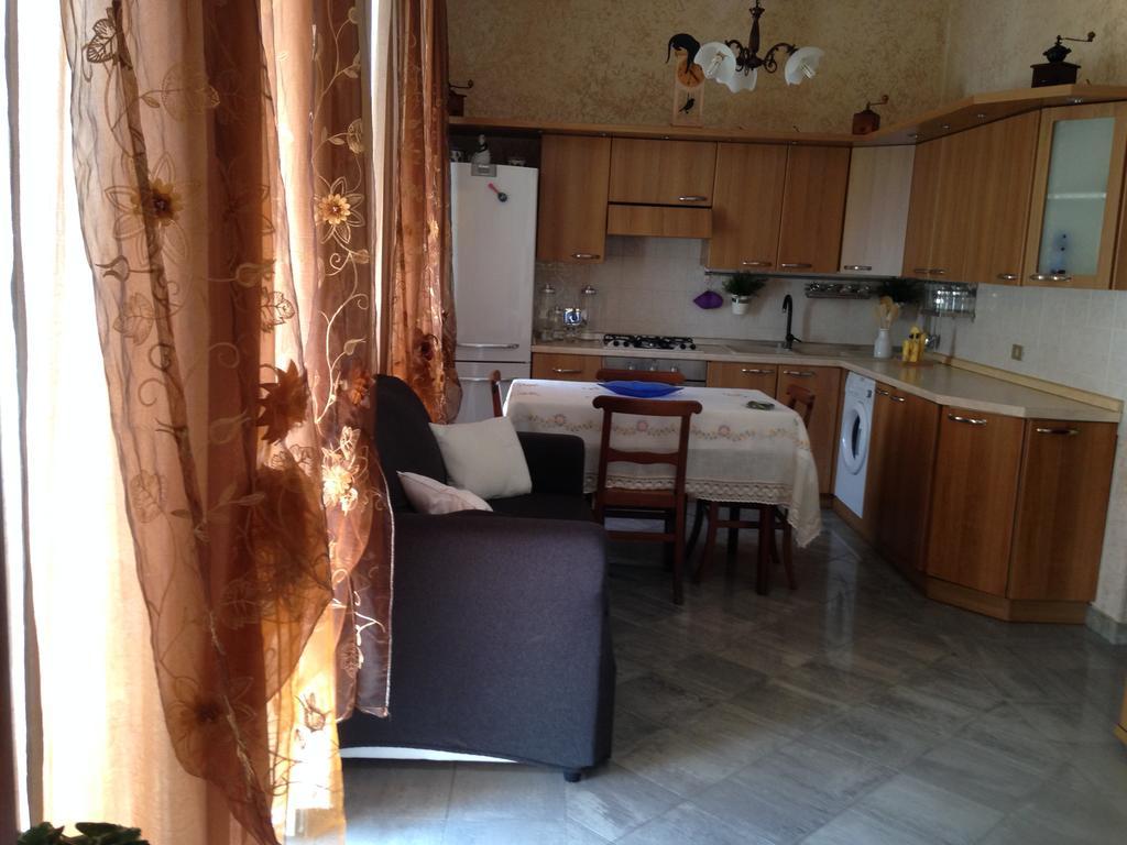 Ferienwohnung Casa Vacanza "Marina San Giuseppe" Ventimiglia Exterior foto